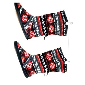 Luk-ees mukluks, size L (8-9)